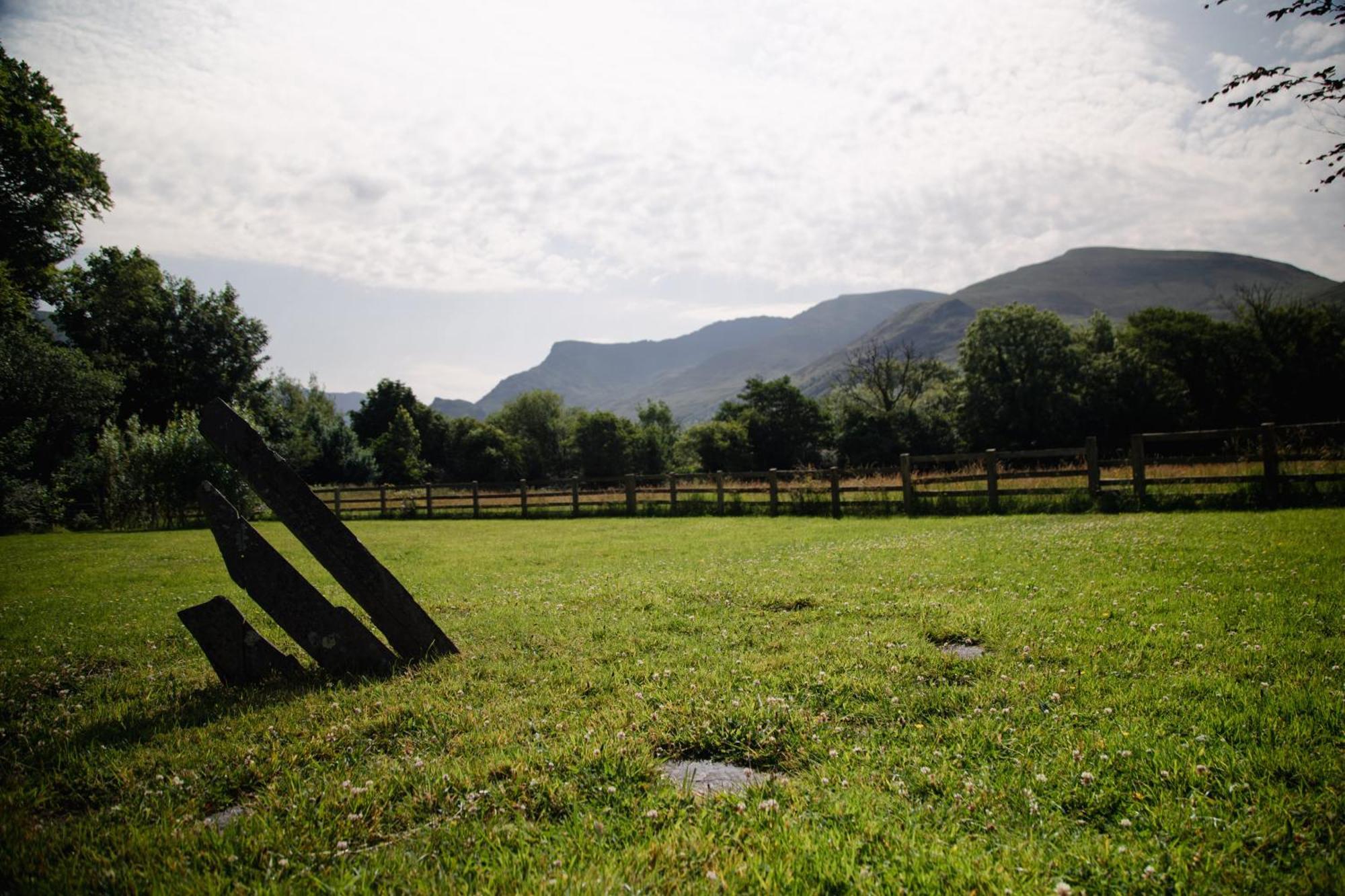 Trigonos - Quiet, Peaceful, Vegetarian B&B And Retreat Centre Nantlle 外观 照片